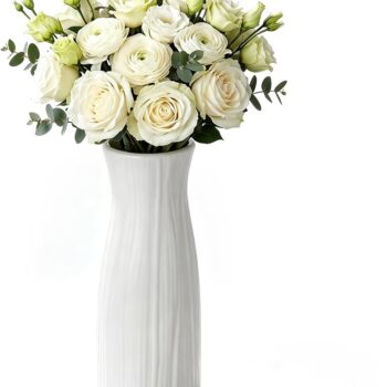 Clear Decorative Plastic Bud Vases Assorted Set